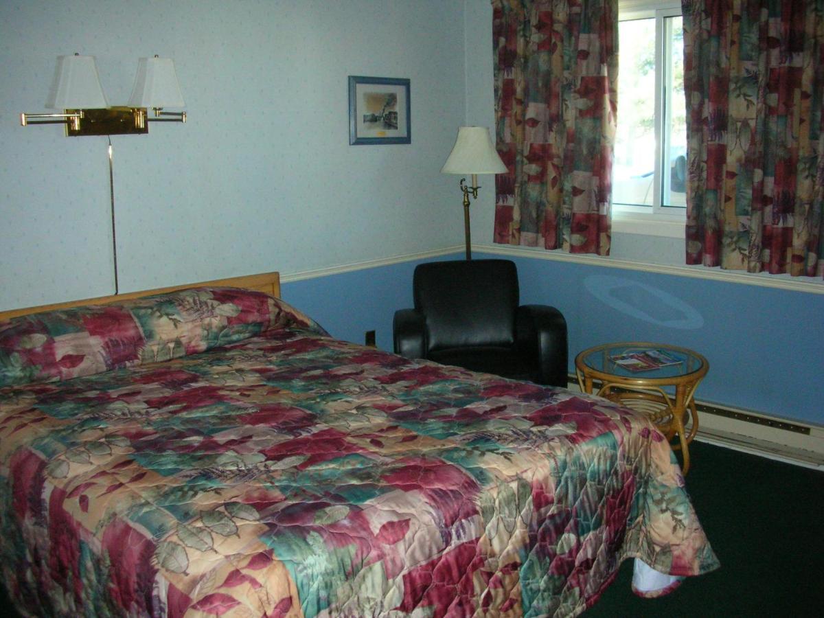 Adams Motel Sault Sainte Marie Esterno foto