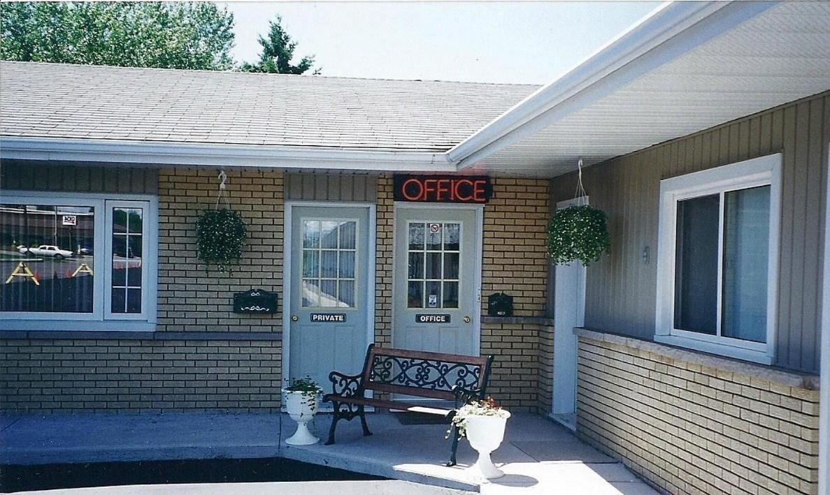 Adams Motel Sault Sainte Marie Esterno foto