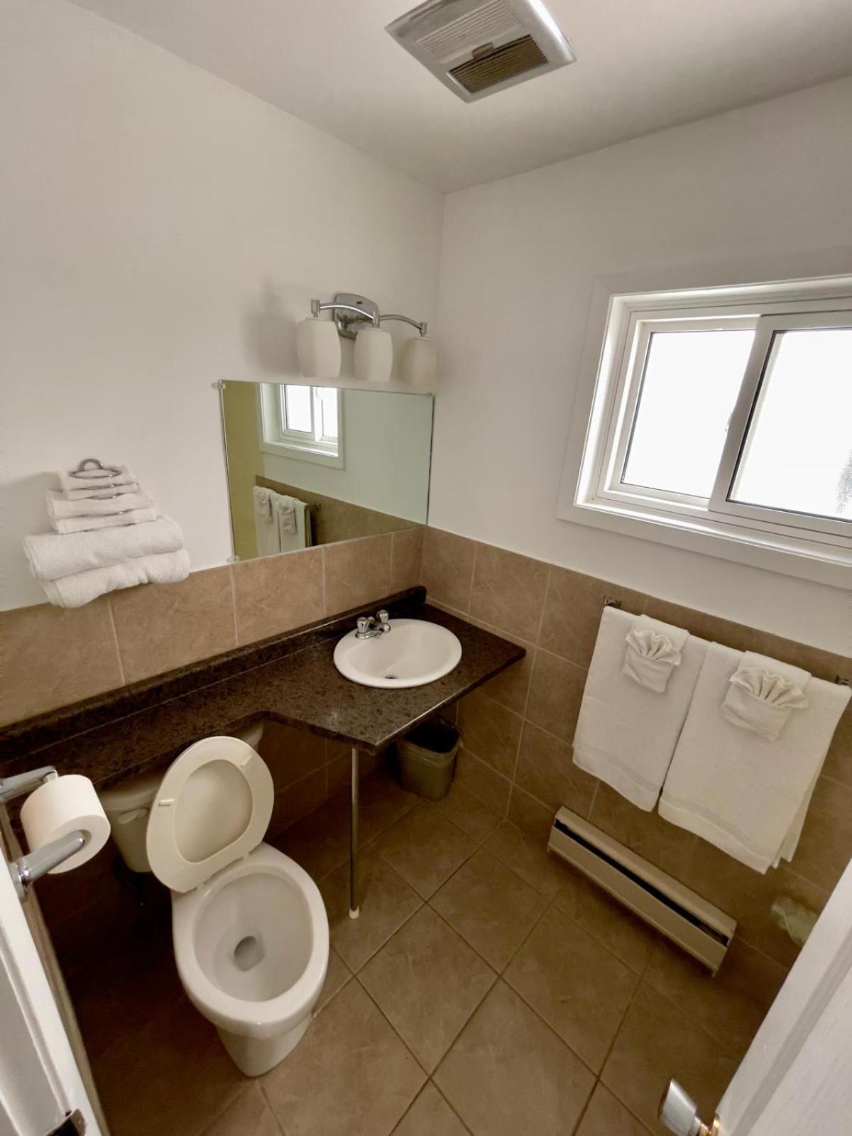 Adams Motel Sault Sainte Marie Esterno foto