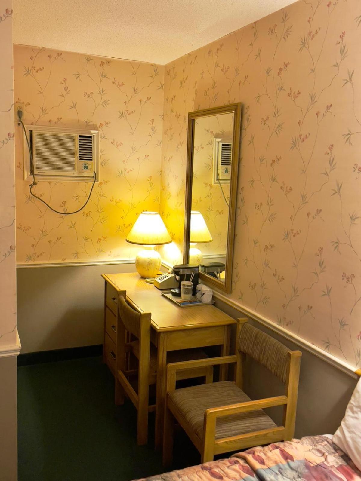 Adams Motel Sault Sainte Marie Esterno foto